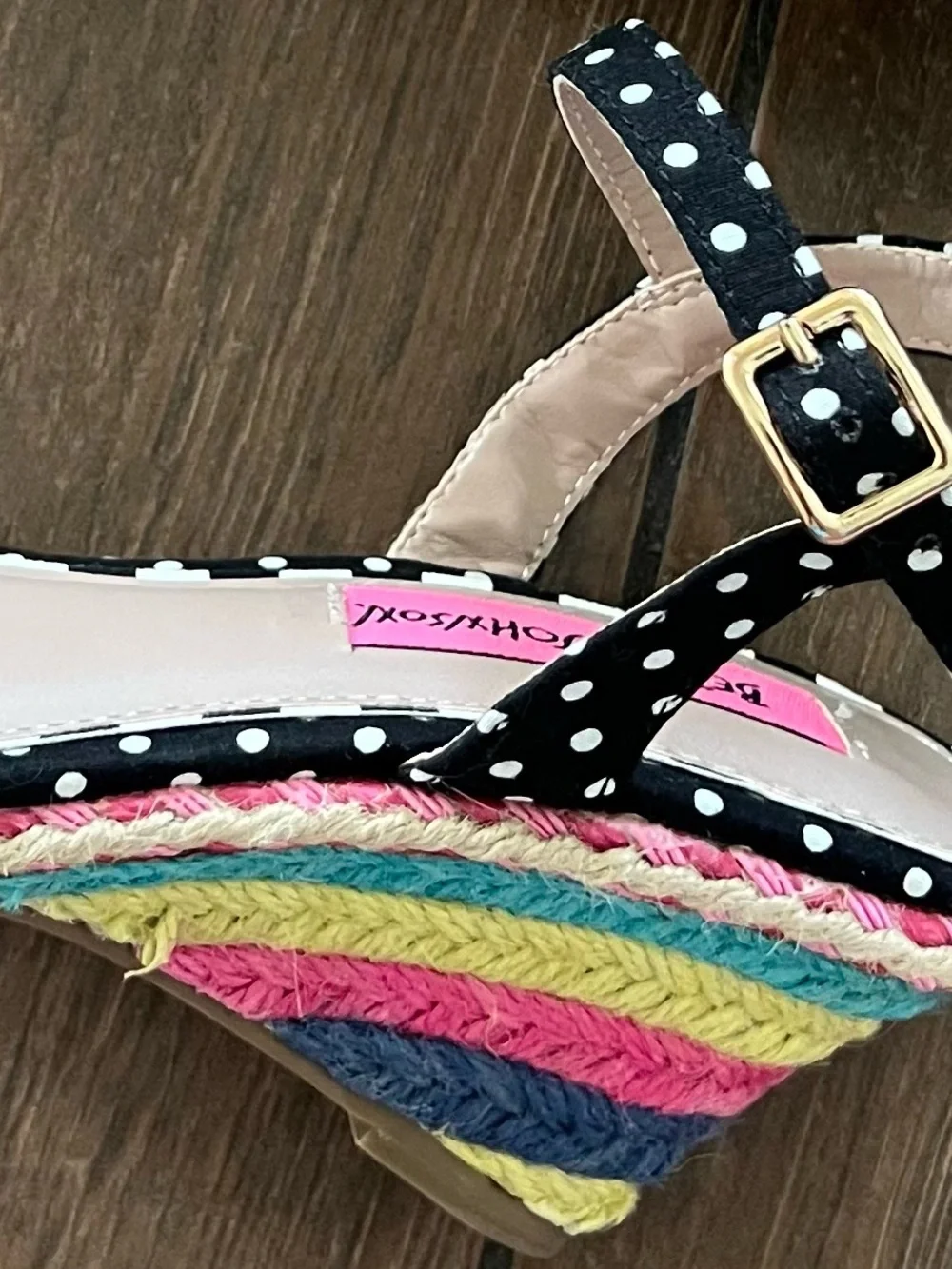 Betsey Johnson Polka Dot Rainbow Espadrille Wedge Open Toe Sandal size 6